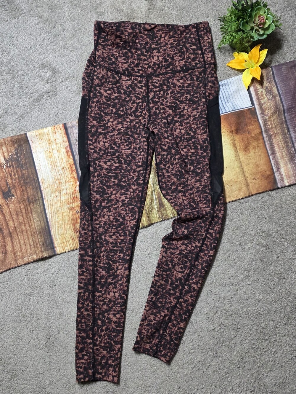 TKO High Waisted Athletic Leggings for Gym Workout Running Dark Pattern Size L